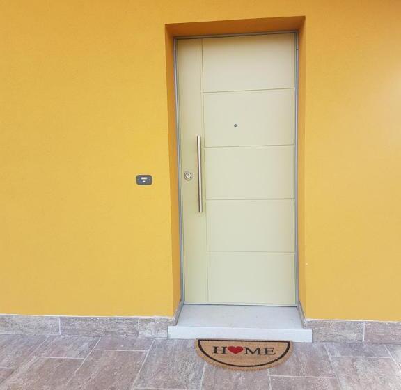 اتاق استاندارد با چشم‌انداز باغ, Mazzi House Garden