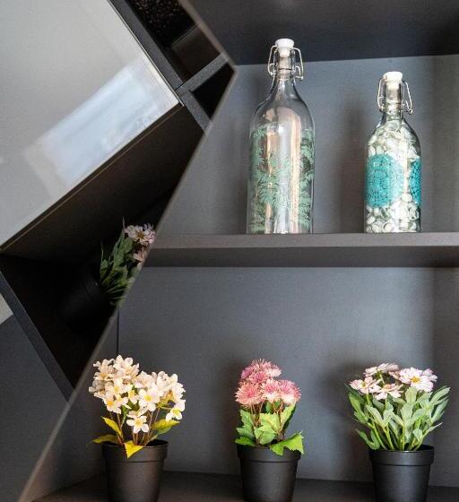 استودیوی سوپریور, Northapartments