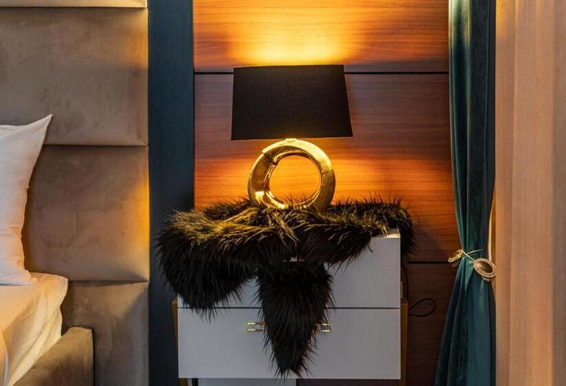 استودیوی سوپریور, Northapartments