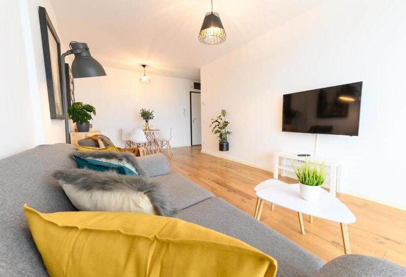 آپارتمان لوکس 1 خوابه, Northapartments