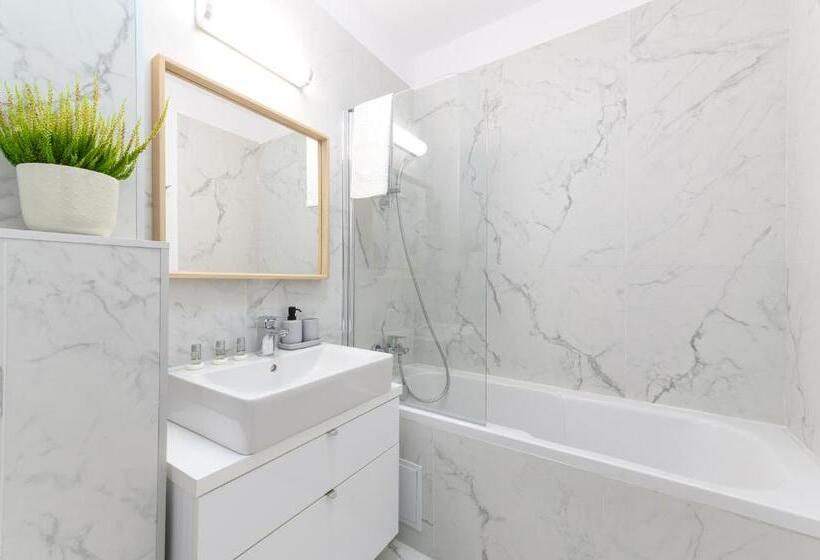 آپارتمان لوکس 1 خوابه, Northapartments