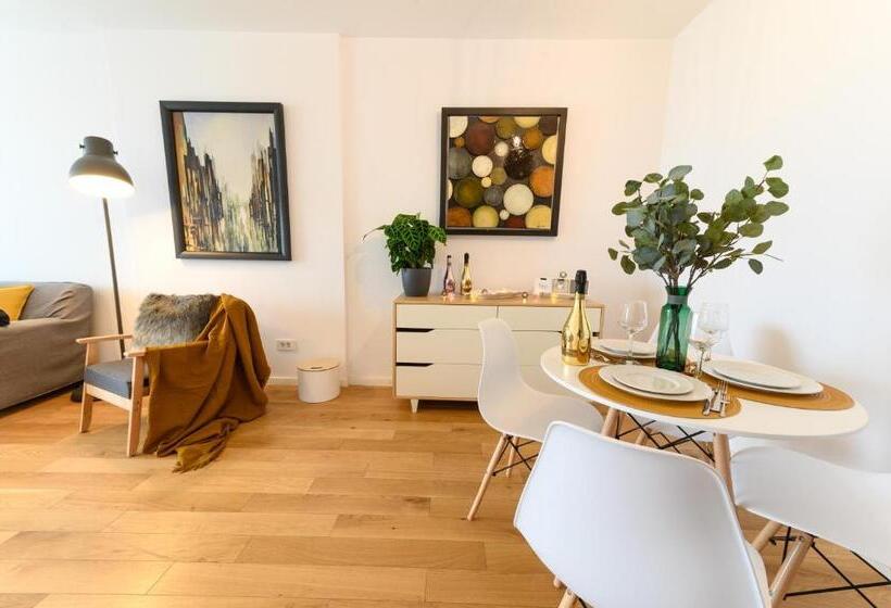 آپارتمان لوکس 1 خوابه, Northapartments