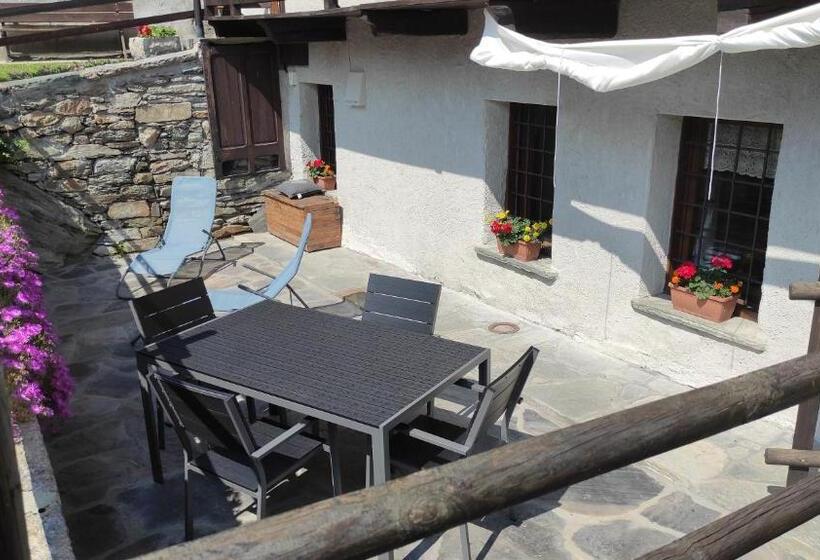 شقة غرفة واحدة مزودة بتراس, Casa Vacanze: Maison Des Gnomes