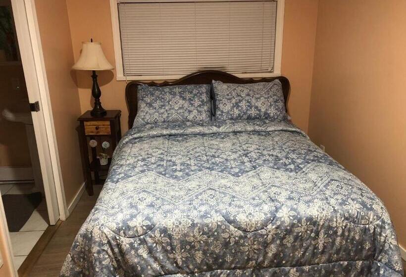 اتاق استاندارد, Shady Willow Guest House   For Tourists & Travellers Only, No Locals, Private Small Compact Rooms Wi