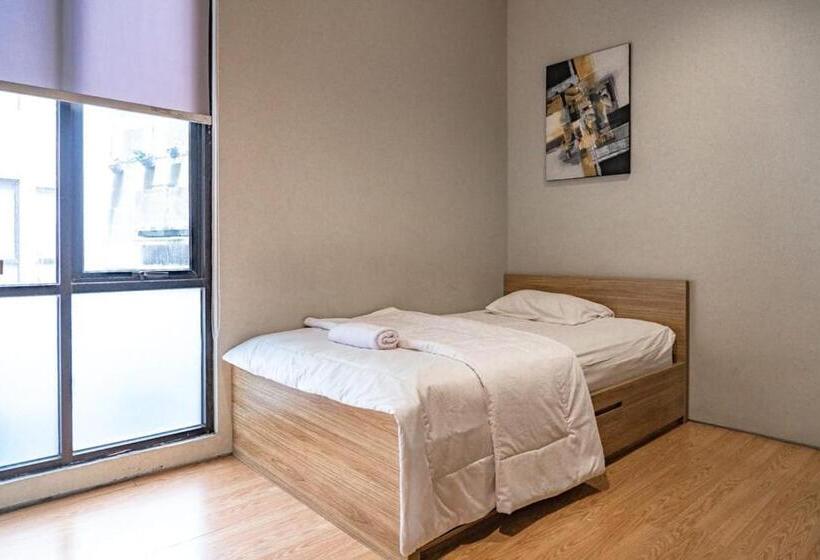 اتاق استاندارد, Three J Residence 2