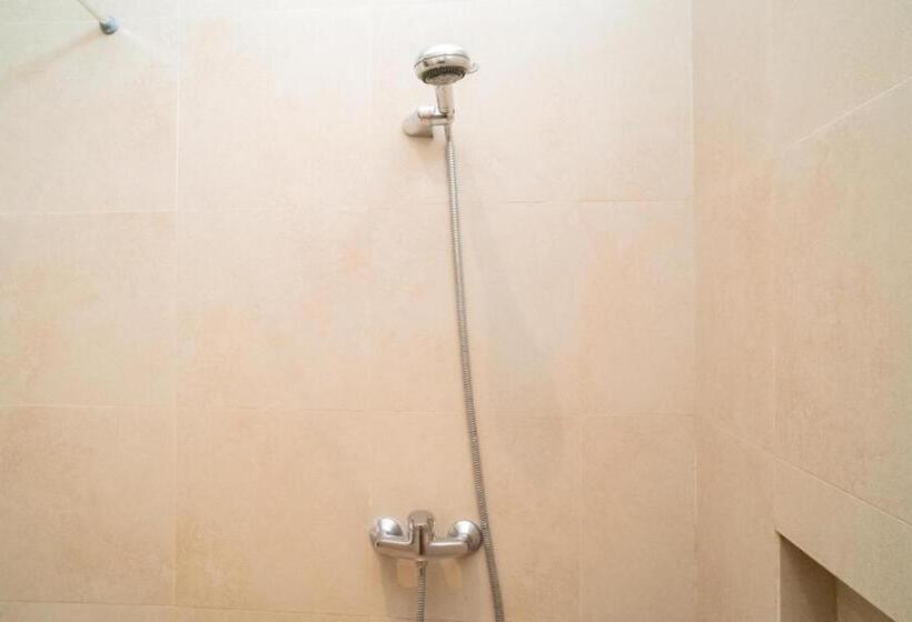 اتاق سوپریور, Three J Residence 2