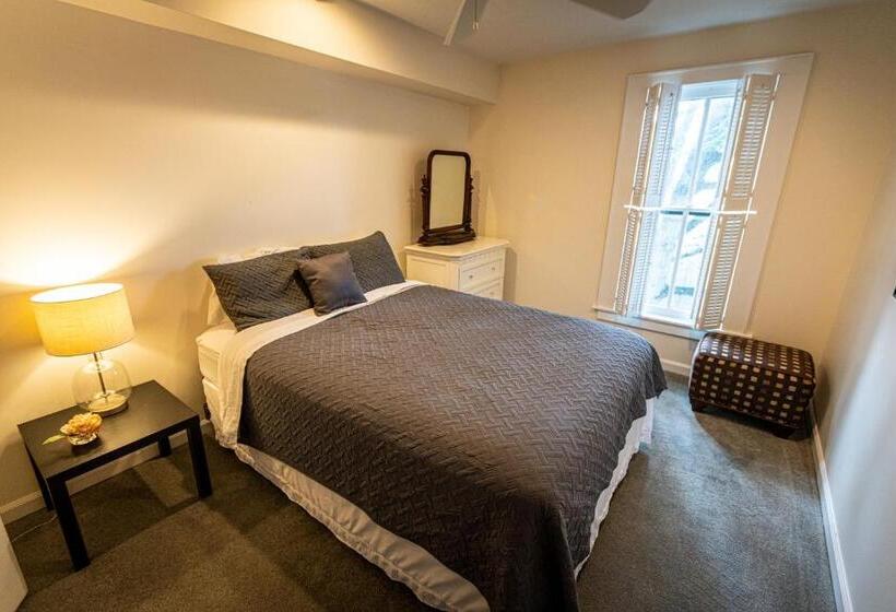Апартаменты 3 Спальни, Washington Street Quarters