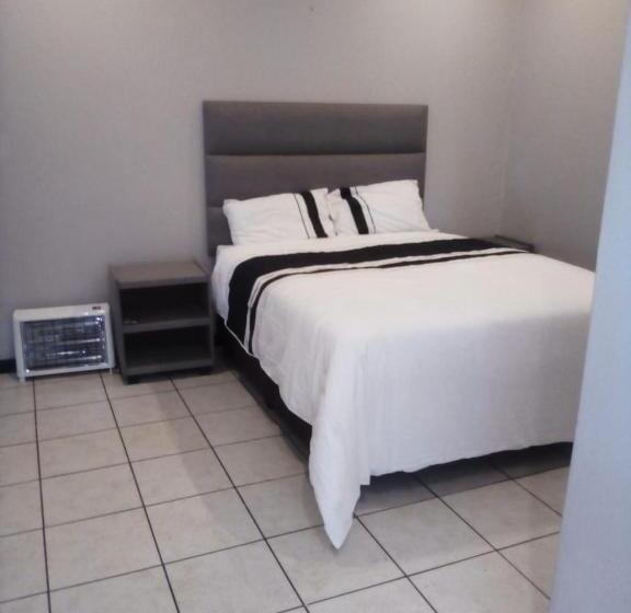 Номер Deluxe, The Eden Lodge Boksburg