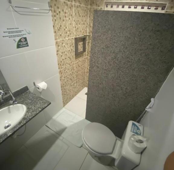 Кровать в Общей Комнате, Noronha Good Vibes Hostel