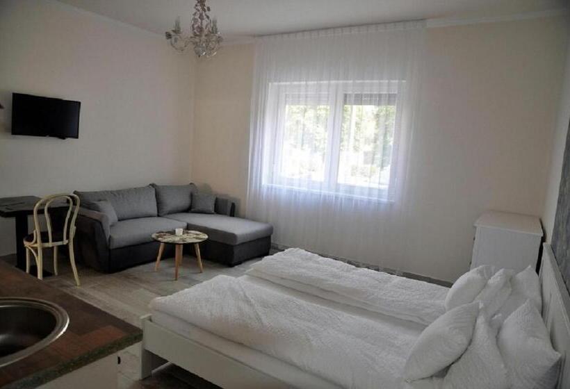 اتاق لوکس, River Apartment