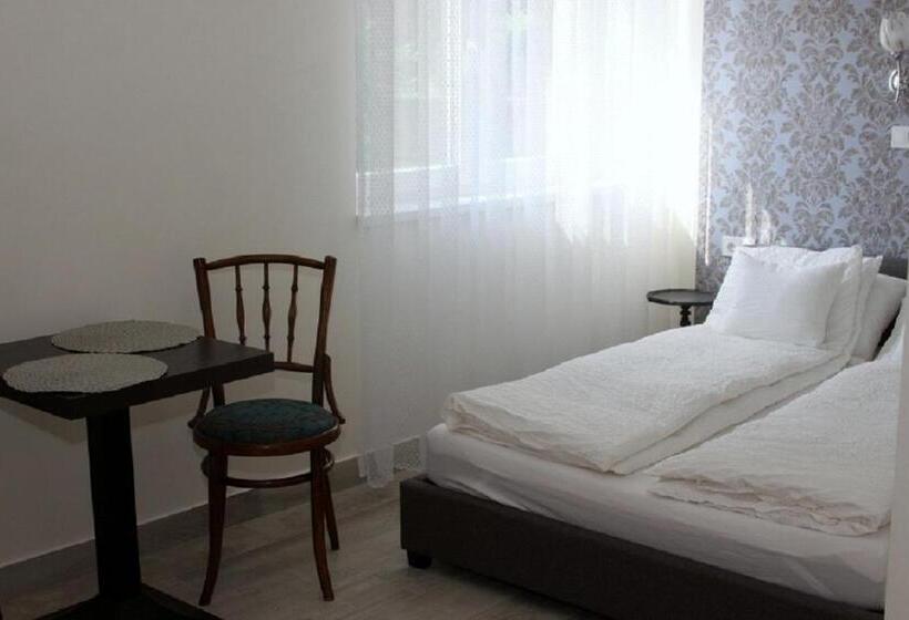 اتاق سوپریور, River Apartment