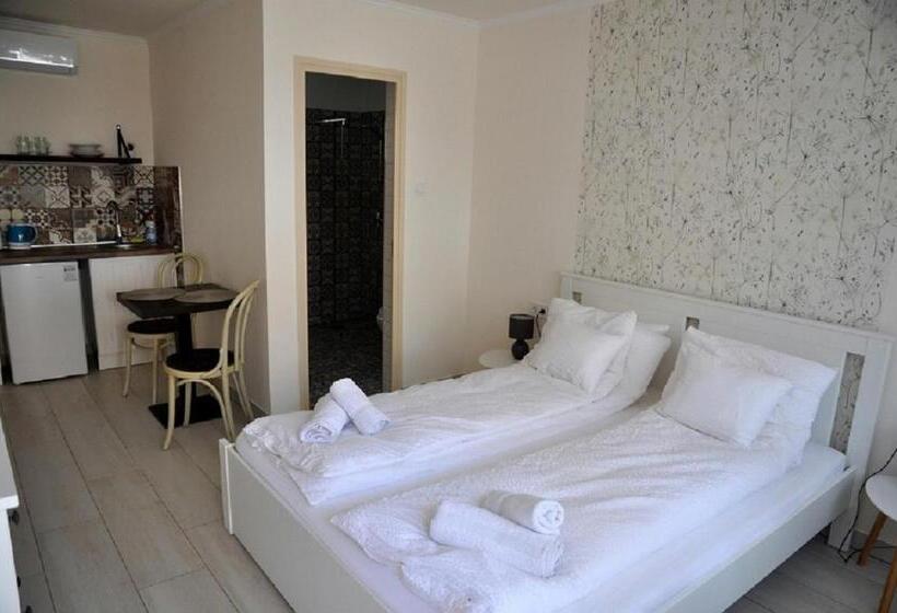 اتاق استاندارد, River Apartment