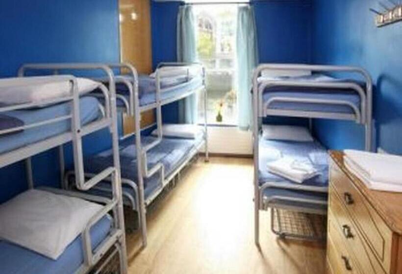 تختخواب در اتاق مشترک, Abbey Court Hostel