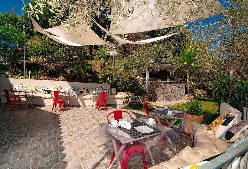 اتاق استاندارد, Maison27