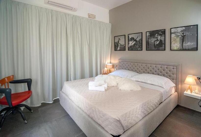 اتاق استاندارد, Maison27