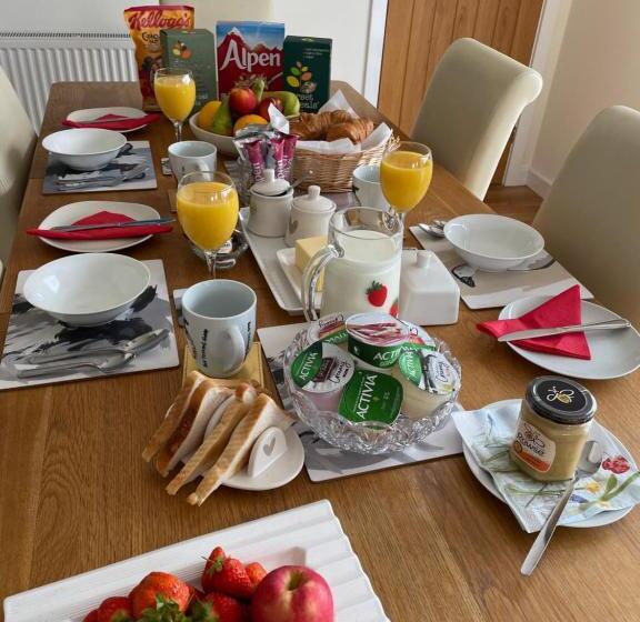 Люкс Вид на Сад, Westerley Country B & B With Exclusive Guest Lounge