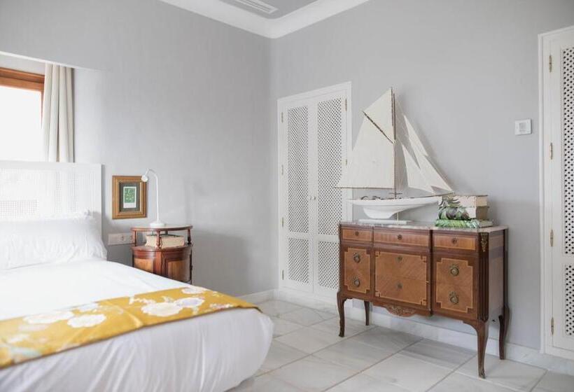 اتاق سوپریور با چشم‌انداز دریا, Villa Dora
