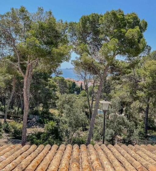 اتاق سوپریور با چشم‌انداز دریا, Villa Dora
