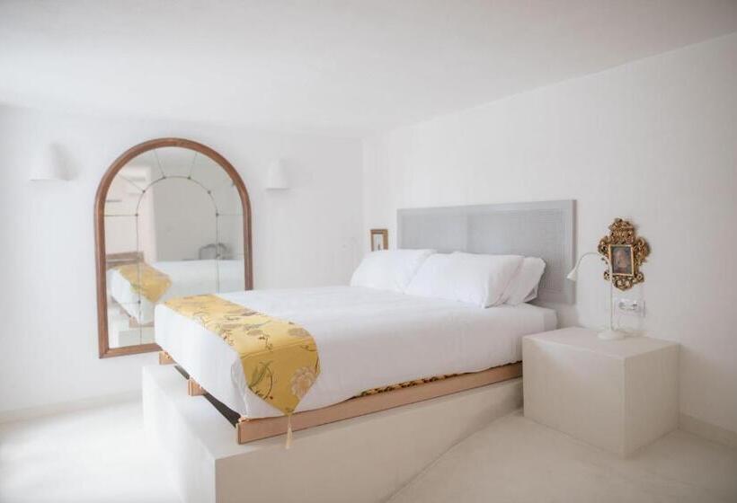 سوییت جونیور با چشم‌انداز دریا, Villa Dora