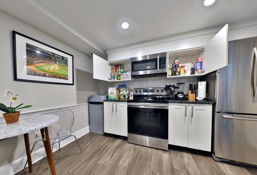 Студия Deluxe, Good Hotels Boston