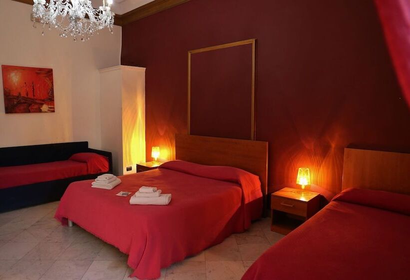 اتاق استاندارد چهار تخته, B&b Opera