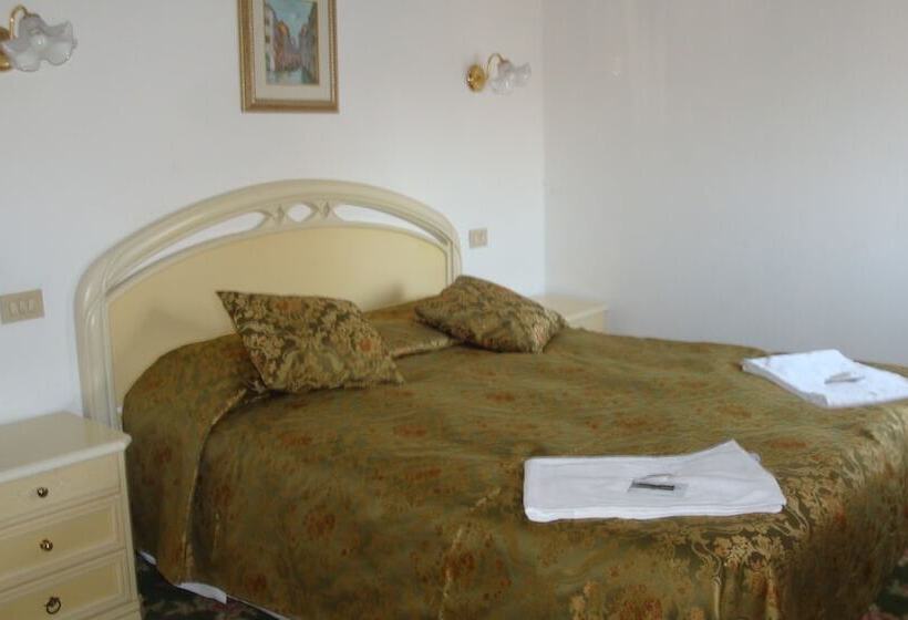 اتاق استاندارد, Casa Linger