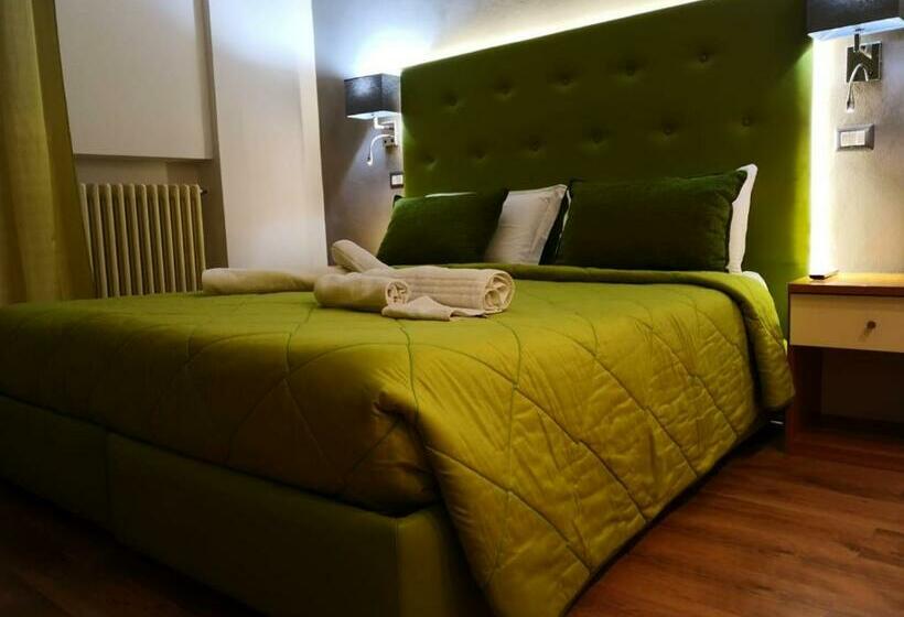اتاق استاندارد سه نفره, Sant Oronzo B&b