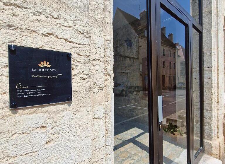 سوئیت با وان آب گرم, La Dolce Vita Spa Privatif