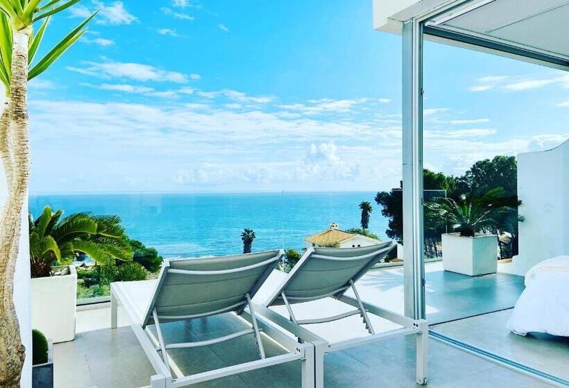 Номер Deluxe Вид на Море с Балконом, La Suite Del Mar