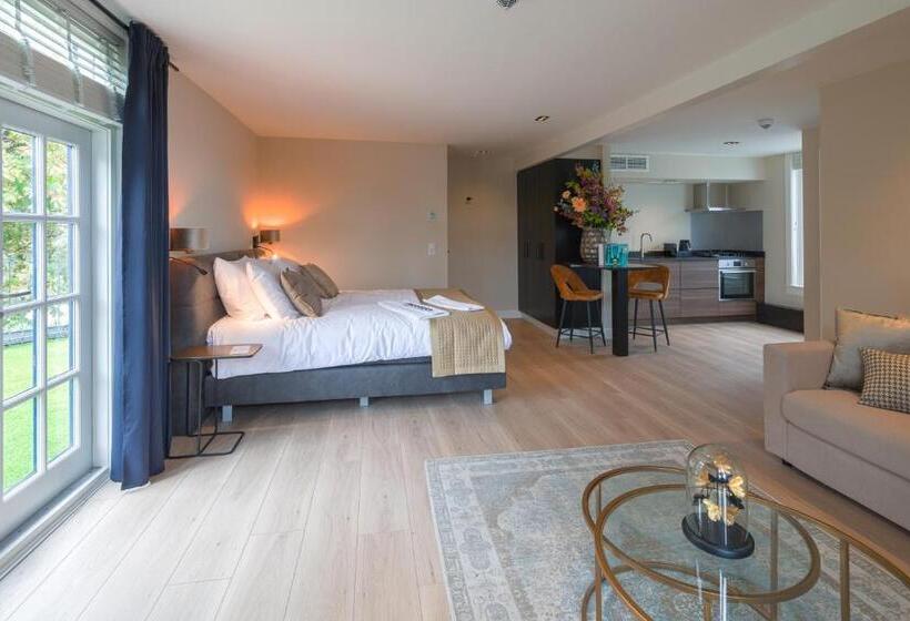 Полулюкс с Балконом, Grandcafé Boutique Hotel Eemland