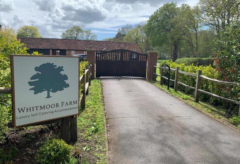 آپارتمان 1 خوابه با چشم‌انداز استخر, Whitmoor Farm
