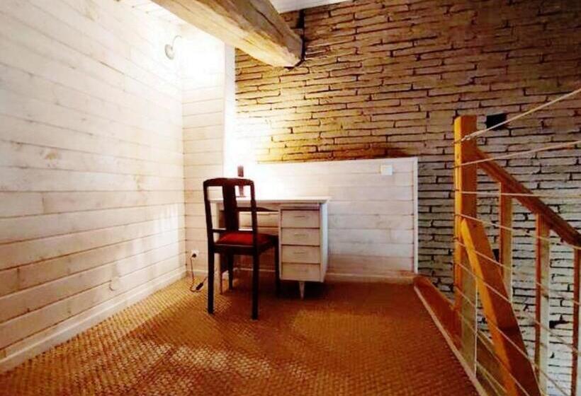 Номер Deluxe, Duplex De L Artisterie