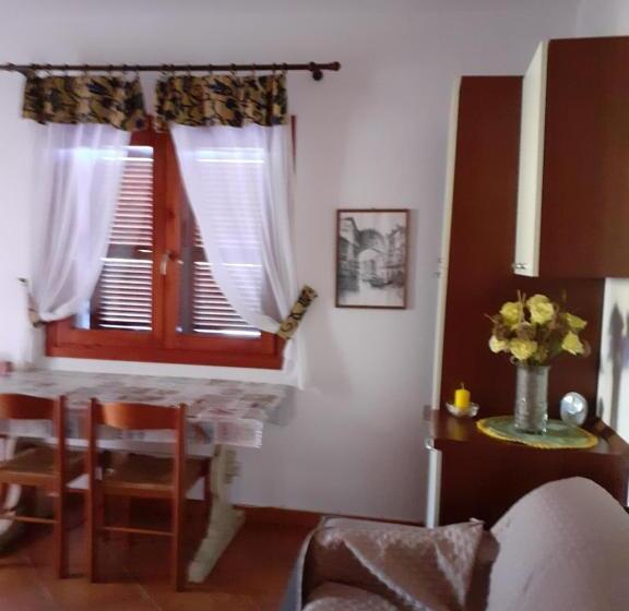 Апартаменты 1 Спальня Вид на Сад, Casa Mirice In Residence Con Piscina ,wifi,climatizzatore Vicino Al Mare