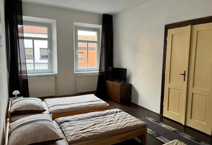 Кровать в Общей Комнате, Hostel Rk