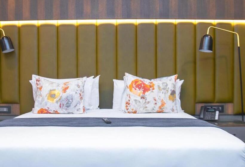 Президентский Люкс, Mgb Hotel At 2ten