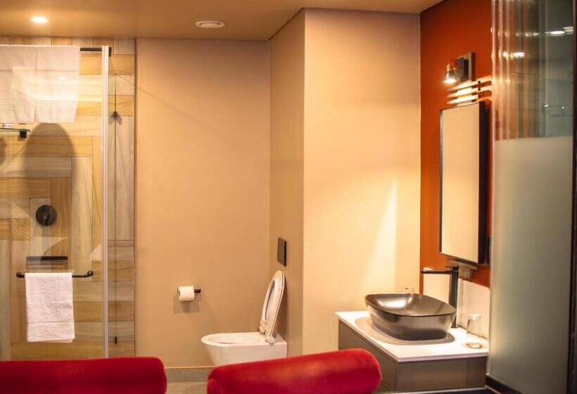 Президентский Люкс, Mgb Hotel At 2ten