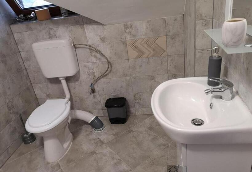 اتاق استاندارد سه نفره, Sepsi Relax