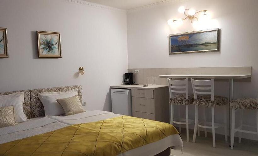 Апартаменты 1 Спальня с Террасой, Aparthotel Olympus Plaza