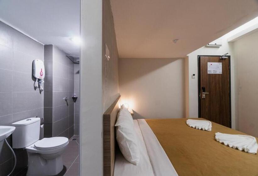 اتاق لوکس با تخت بزرگ, Urban Inn Sp Saujana