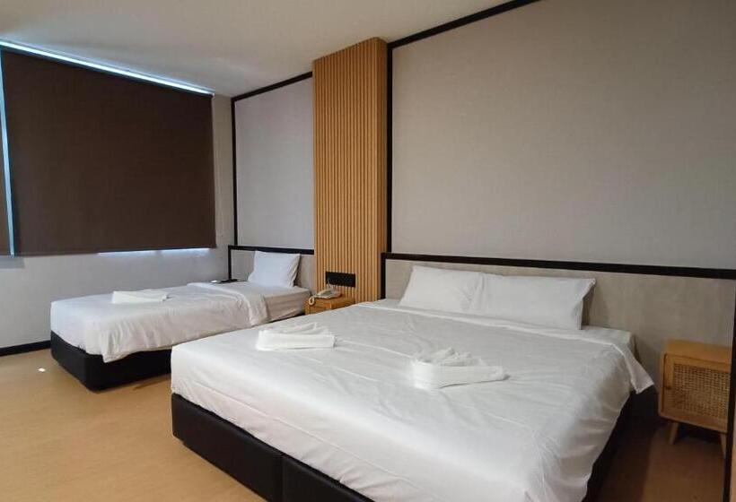سوییت اجرایی, Urban Inn Sp Saujana