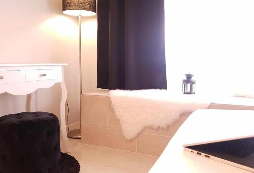 اتاق لوکس, El Silencio Boutique Room