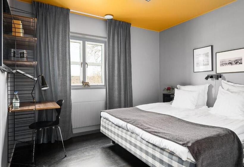 Номер Basic, Haringe Slott
