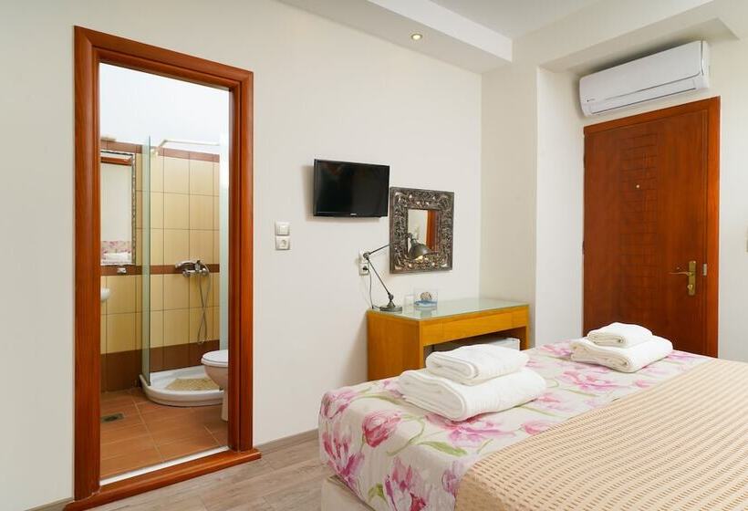 Quarto Estandar Vista Mar Lateral, Kamelia & Semeli