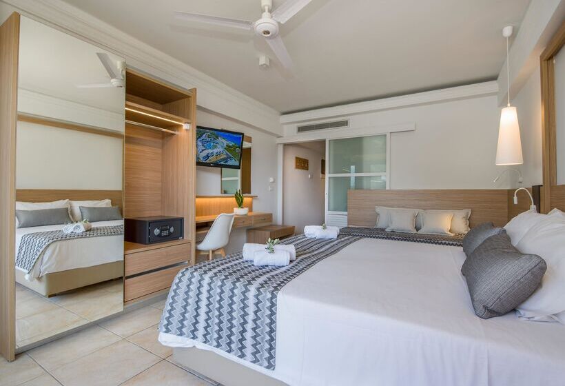 Quarto Familiar Vista Montanha, Kiani Beach Resort Family All Inclusive