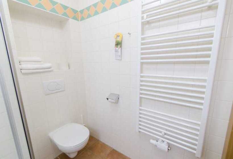 Номер Стандарт, Jufa Hotel Tieschen