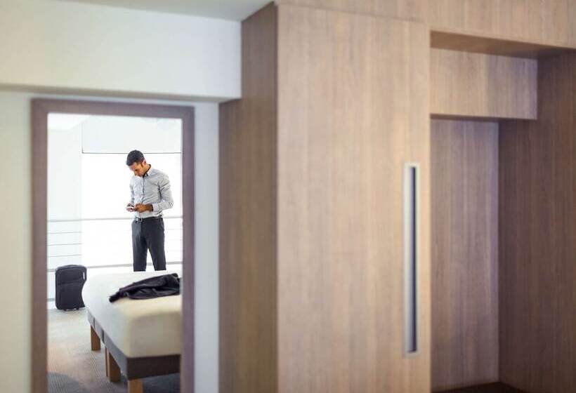 Люкс, Novotel Spa Rennes Centre Gare