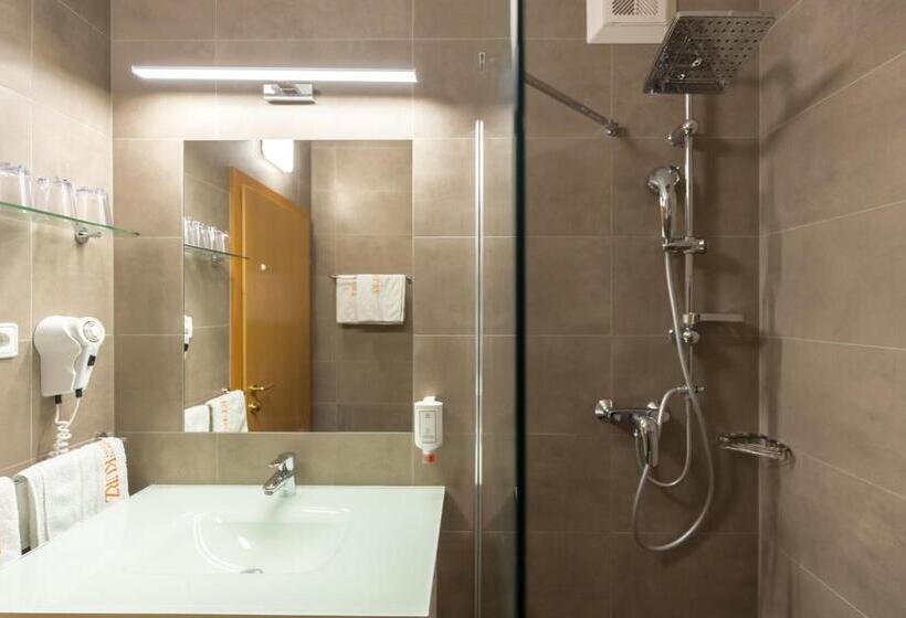 Семейный Номер, Thermenhotel Kurz
