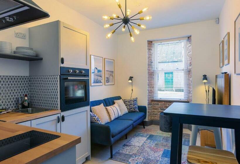 آپارتمان 1 خوابه همکف, Macs Townhouse Dungarvan