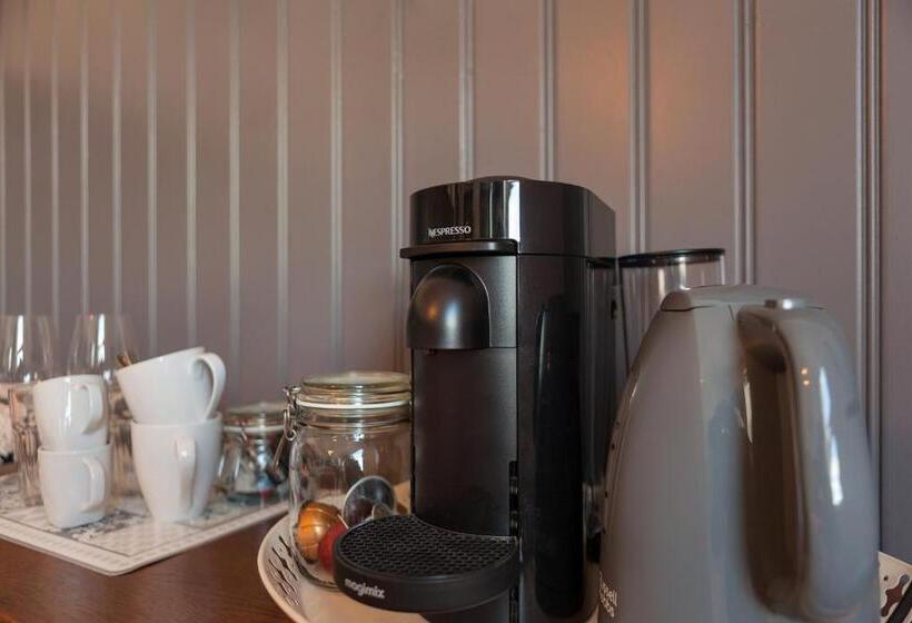 اتاق استاندارد, Macs Townhouse Dungarvan