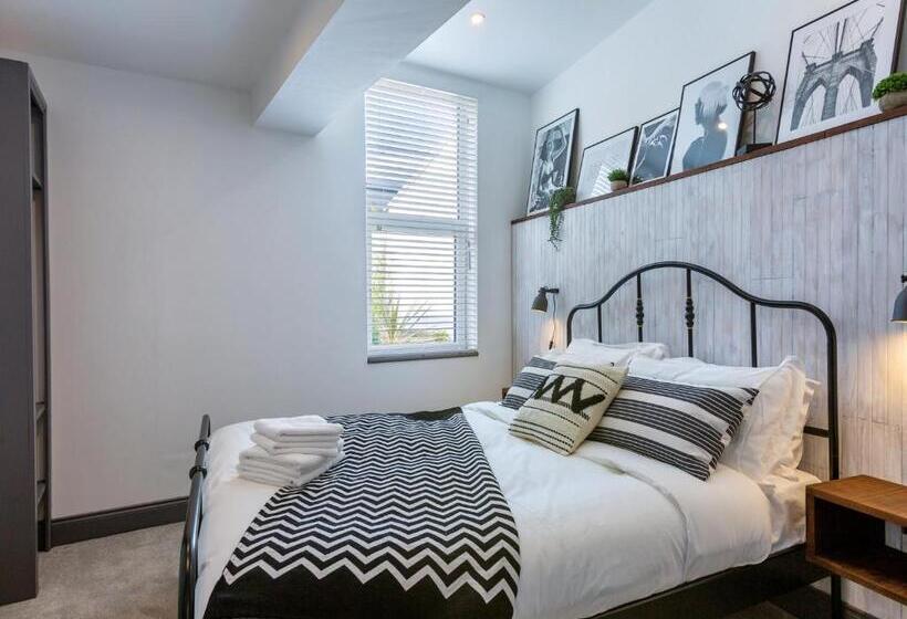 آپارتمان 1 خوابه همکف, Macs Townhouse Dungarvan